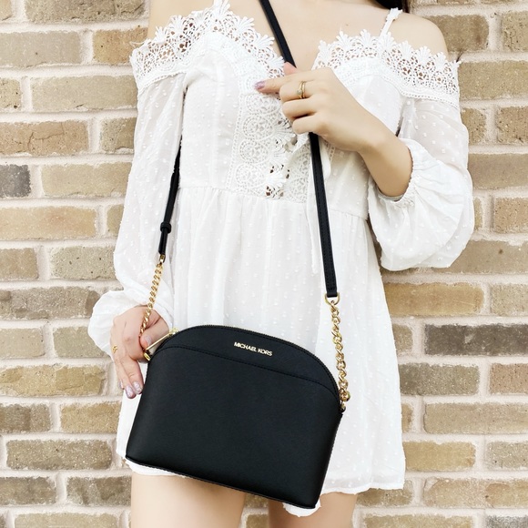 Michael Kors Handbags - Gaby’sBags👜💕-NWT Michael Kors Crossbody